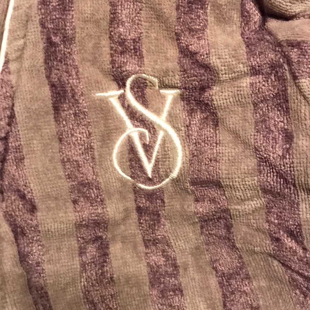 Victoria’s Secret bath robe